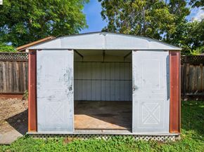 36113 La Salle Dr, Newark CA 94560