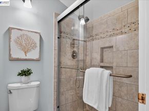 21723 Shadyspring Rd, Castro Valley CA 94546