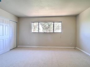 126 Woodview Ct, Martinez CA 94553