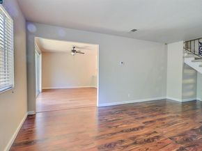 126 Woodview Ct, Martinez CA 94553