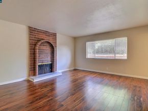 126 Woodview Ct, Martinez CA 94553