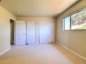 126 Woodview Ct, Martinez CA 94553
