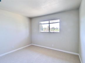 126 Woodview Ct, Martinez CA 94553