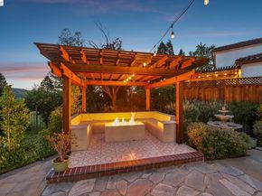 1095 Canyon Hills Rd, San Ramon CA 94582