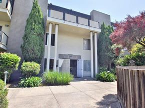 3090 Los Prados 24, San Mateo CA 94403