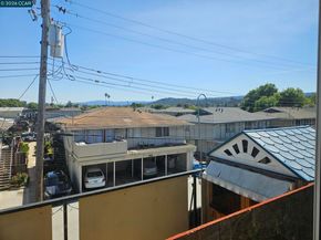 3090 Los Prados 24, San Mateo CA 94403