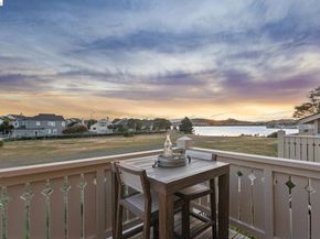 194 Lakeshore Ct, Richmond CA 94804