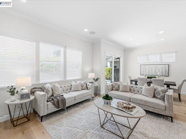 4519 Spring Mountain Way, Dublin CA 94568