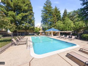 709 Center Ave, Martinez CA 94553