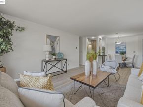 3300 Wolcott Cmn 113, Fremont CA 94538