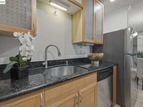 3300 Wolcott Cmn 113, Fremont CA 94538