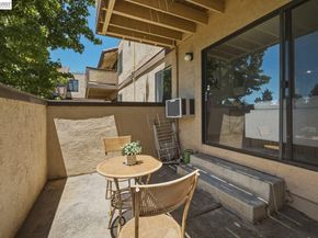 3300 Wolcott Cmn 113, Fremont CA 94538