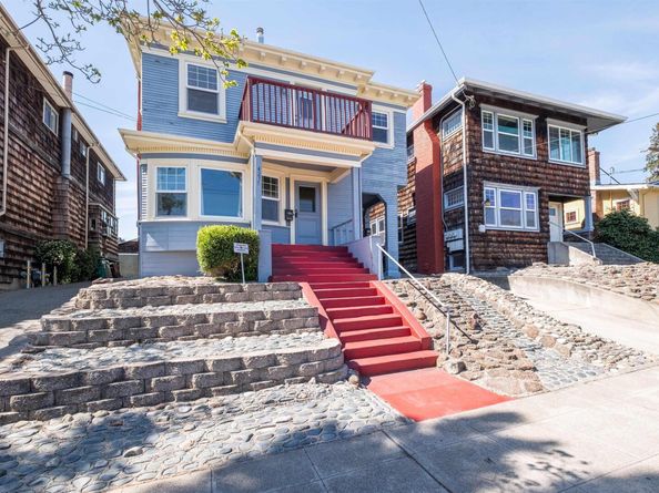 4277 Howe St, Oakland CA 94611