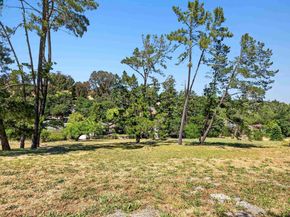 218 Overhill Rd, Orinda CA 94563
