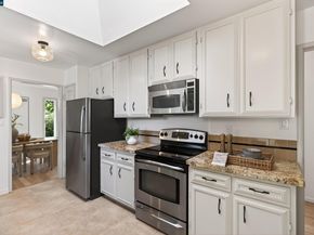 218 Overhill Rd, Orinda CA 94563