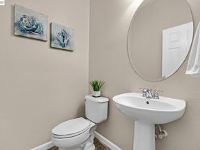 79 Meritage Cmn 101, Livermore CA 94551