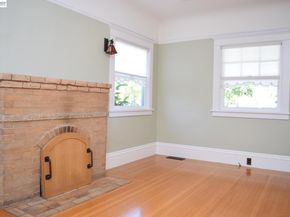 2860 Jackson St, Alameda CA 94501