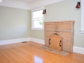 2860 Jackson St, Alameda CA 94501