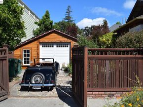 2860 Jackson St, Alameda CA 94501