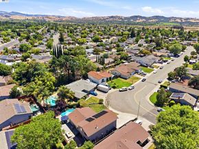 241 Garnet Drive, Livermore CA 94550
