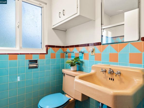 1232 E 20Th St, Oakland CA 94606