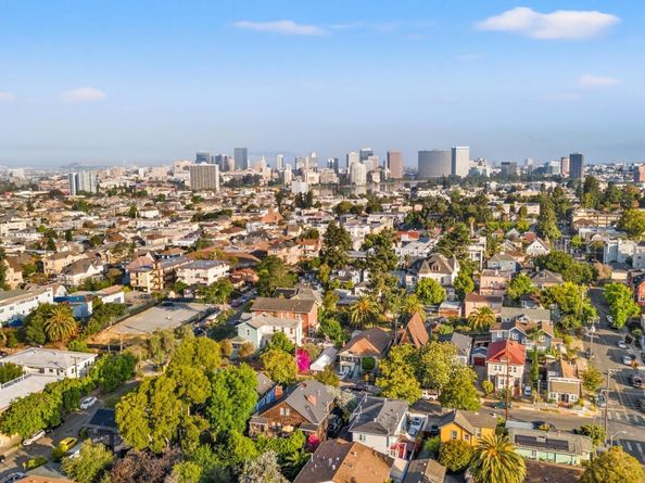 1232 E 20Th St, Oakland CA 94606