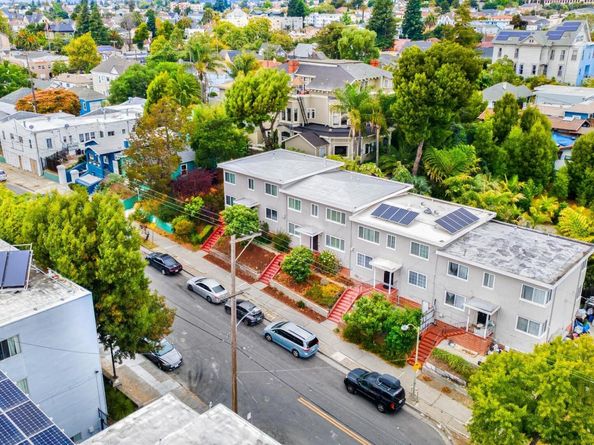 1232 E 20Th St, Oakland CA 94606