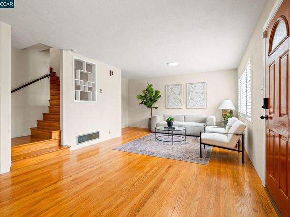 1232 E 20Th St, Oakland CA 94606
