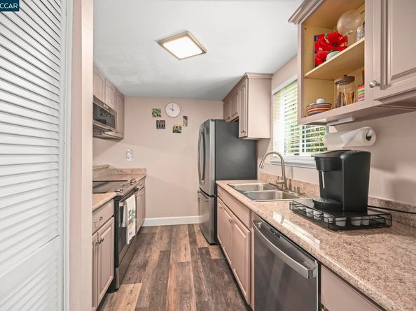 8112 Camelback Pl, Pleasant Hill CA 94523