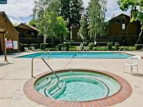8112 Camelback Pl, Pleasant Hill CA 94523