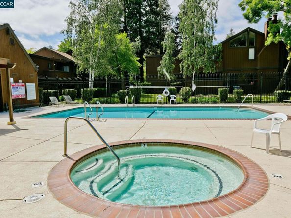 8112 Camelback Pl, Pleasant Hill CA 94523