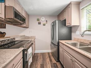 8112 Camelback Pl, Pleasant Hill CA 94523