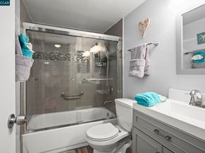 8112 Camelback Pl, Pleasant Hill CA 94523
