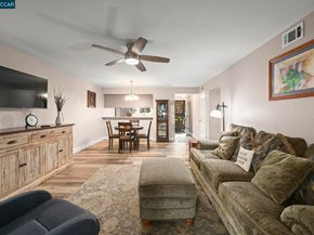 8112 Camelback Pl, Pleasant Hill CA 94523