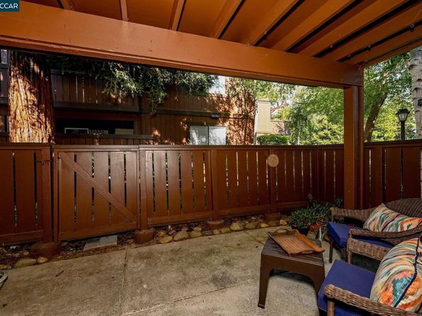 8112 Camelback Pl, Pleasant Hill CA 94523