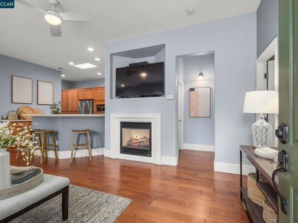 401 Seville Ln, Walnut Creek CA 94598