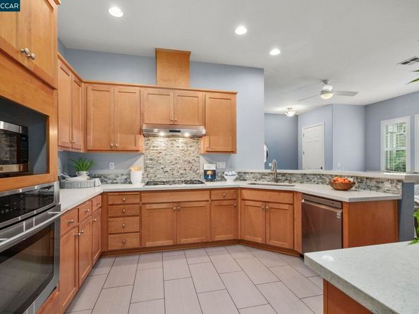 401 Seville Ln, Walnut Creek CA 94598