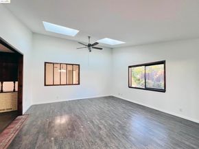 5341 Audubon Park Ct, Fremont CA 94538