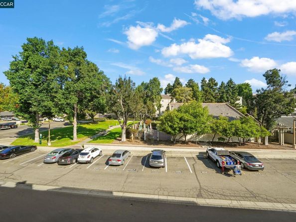 25930 Kay Ave 201, Hayward CA 94545