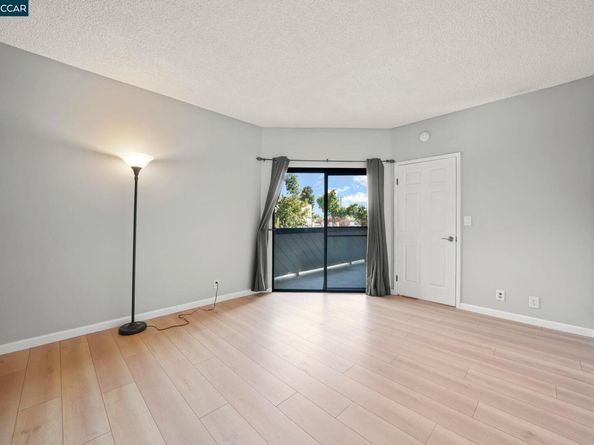 25930 Kay Ave 201, Hayward CA 94545