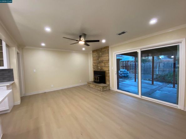 3063 Simas Ave, Pinole CA 94564