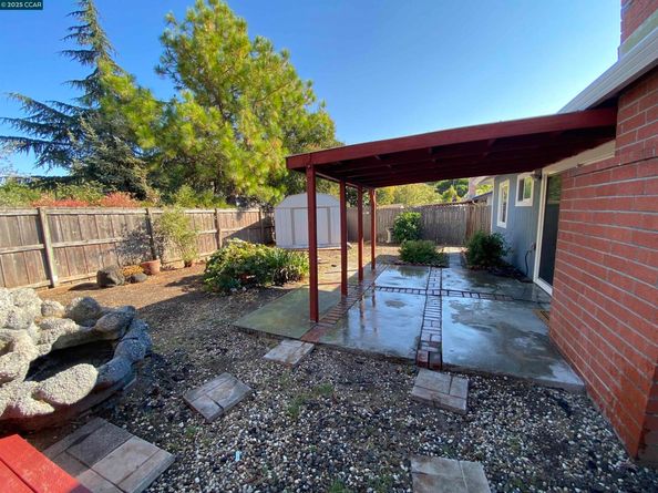 3063 Simas Ave, Pinole CA 94564