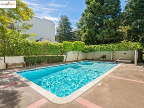 250 Whitmore St 205, Oakland CA 94611