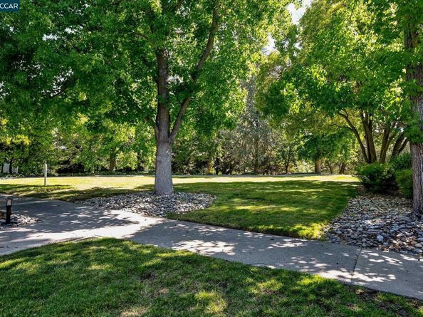 1300 Rockledge 2, Walnut Creek CA 94595