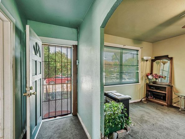 37373 3rd St, Fremont CA 94536