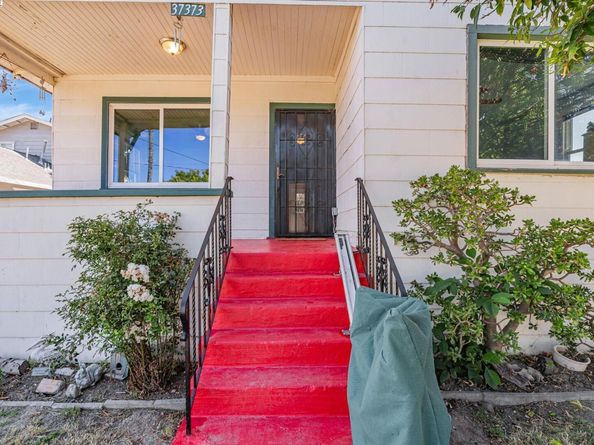 37373 3rd St, Fremont CA 94536