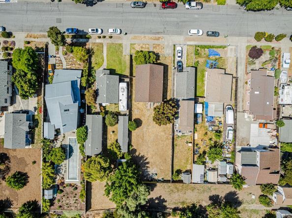 37373 3rd St, Fremont CA 94536