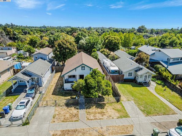 37373 3rd St, Fremont CA 94536