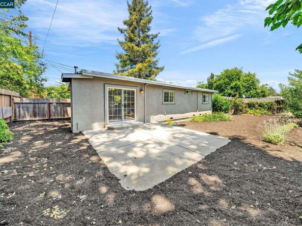 121 School Ln, Walnut Creek CA 94597