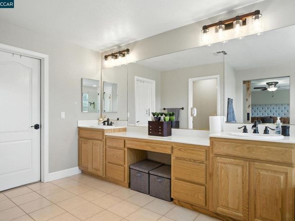 4362 Lynn Dr, Concord CA 94518